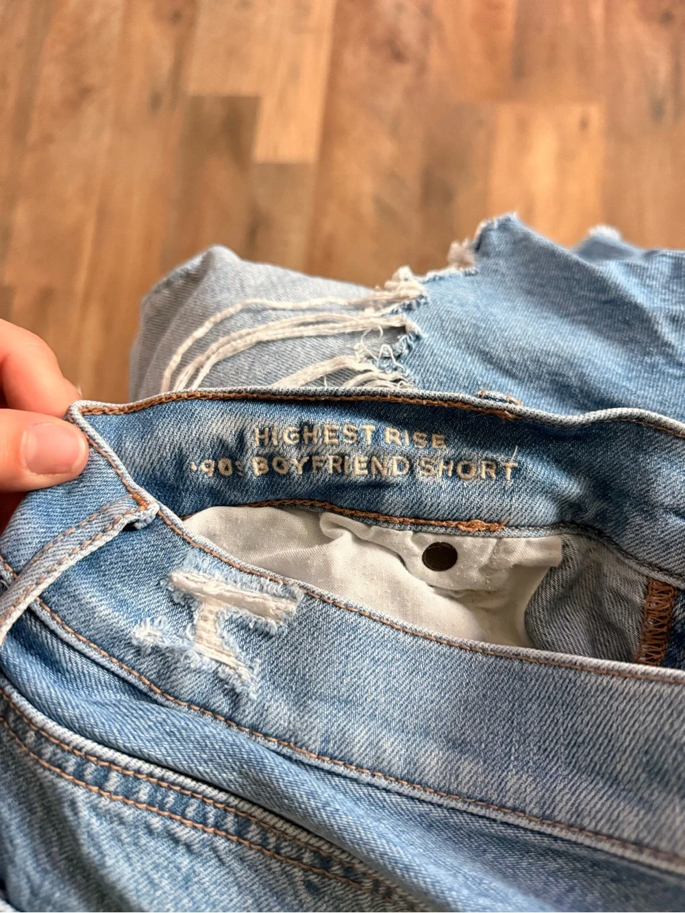 American Eagle Highest Rise 90’s Shorts - 14